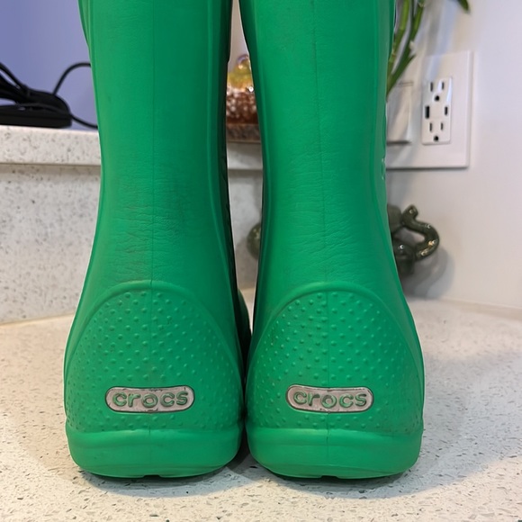 Crocs - Picture 6 of 9